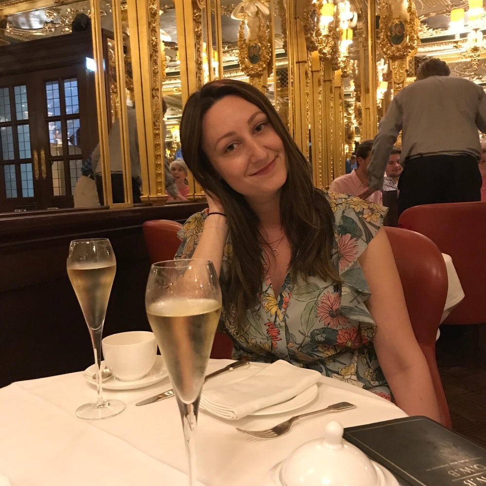 Meet your Posher, Caroline